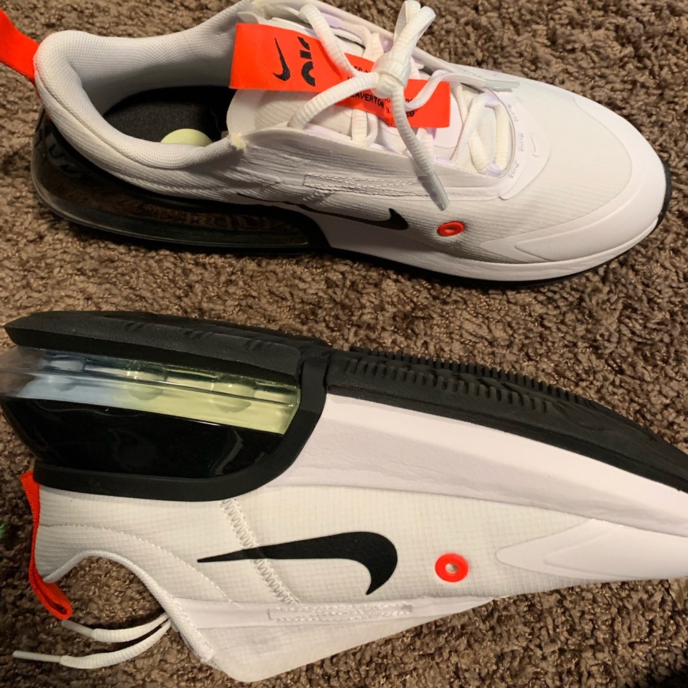 Nike shoes
